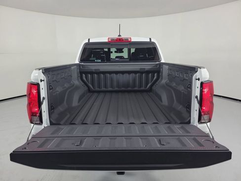 Used 2026 Chevrolet Colorado Trail Boss AWD/4WD image 6