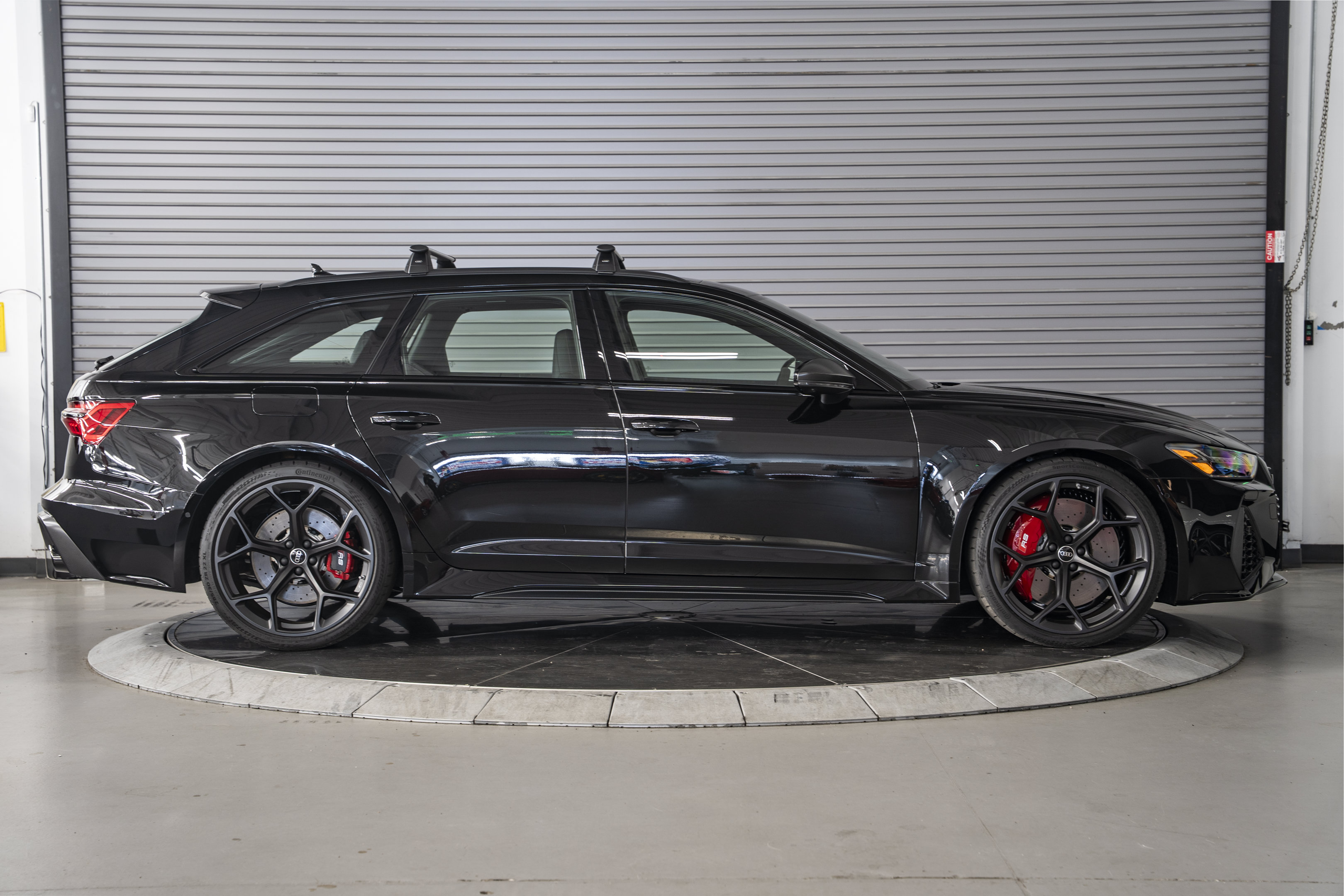 Used 2025 Audi RS 6 performance AWD/4WD image 6
