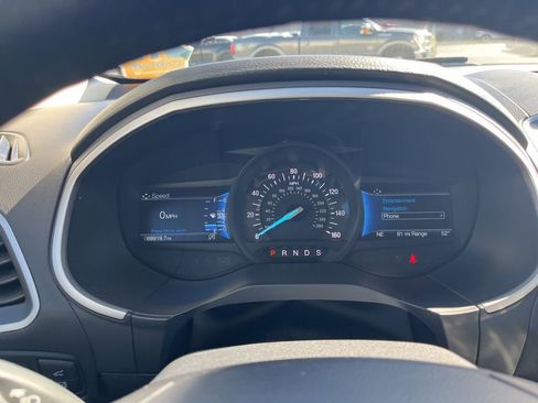 Used 2021 Ford Edge SEL w/ Convenience Package AWD/4WD image 16