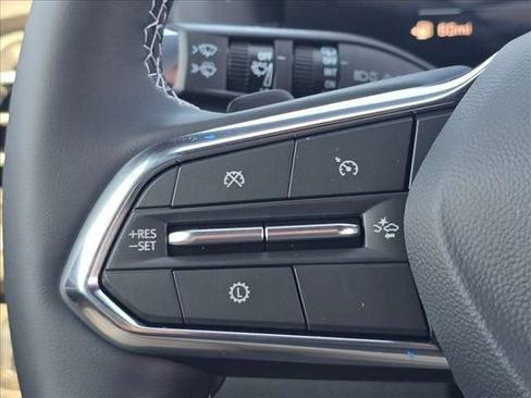 New 2026 Chevrolet Traverse LT w/ Driver Confidence Package FWD image 23