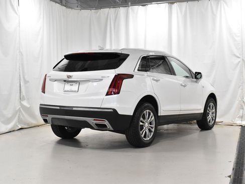 Certified 2022 Cadillac XT5 Premium Luxury w/ LPO, Floor Liner Package image 29