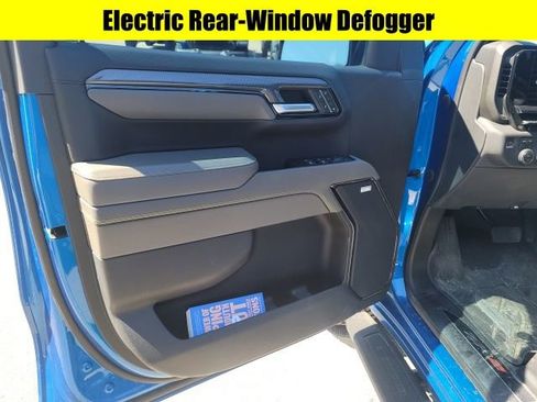 Used 2022 Chevrolet Silverado 1500 ZR2 w/ Technology Package image 20