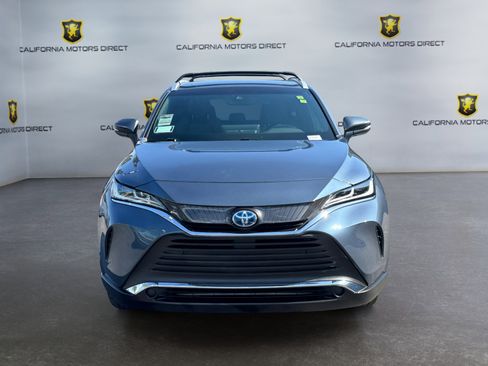 Used 2022 Toyota Venza XLE AWD/4WD image 8