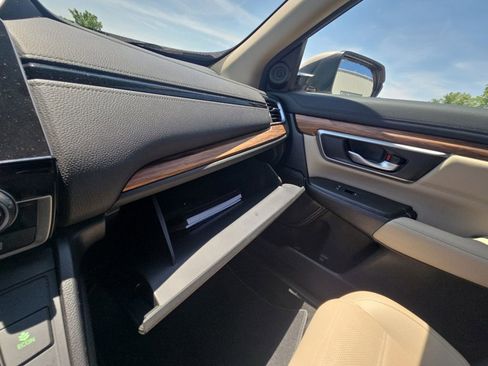Used 2018 Honda CR-V Touring image 23