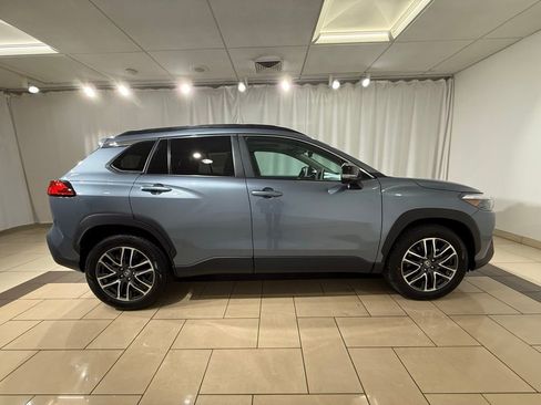 Certified 2026 Toyota Corolla Cross XLE w/ Convenience Package image 6