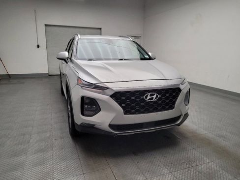 Used 2019 Hyundai Santa Fe SEL FWD image 14