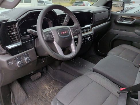 Used 2025 GMC Sierra 1500 Elevation w/ LPO, Elevation Black Package image 9