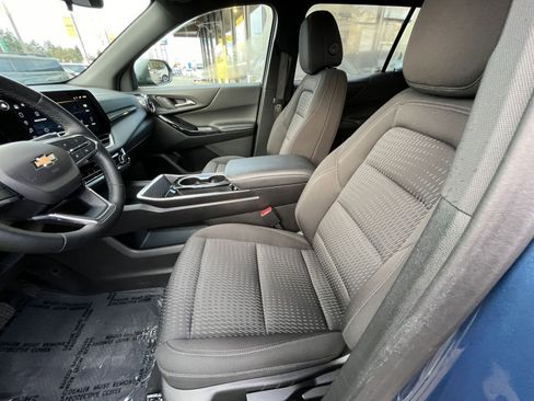 Used 2025 Chevrolet Equinox LT image 27