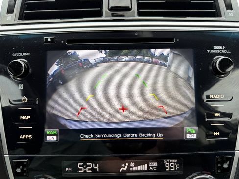 Used 2019 Subaru Outback 3.6R Limited AWD/4WD image 18