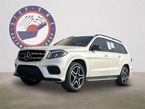Used 2019 Mercedes-Benz GLS 550 4MATIC image 2