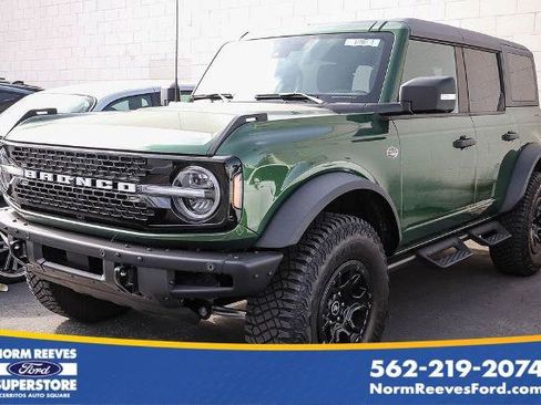 Certified 2024 Ford Bronco Wildtrak AWD/4WD image 1