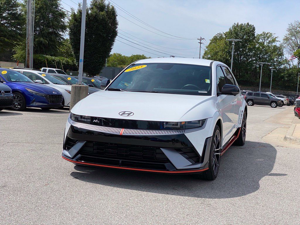 Used 2025 Hyundai Ioniq 5 N AWD/4WD image 3
