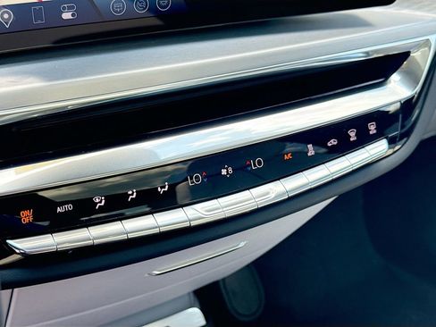 New 2025 Cadillac Lyriq Luxury image 16