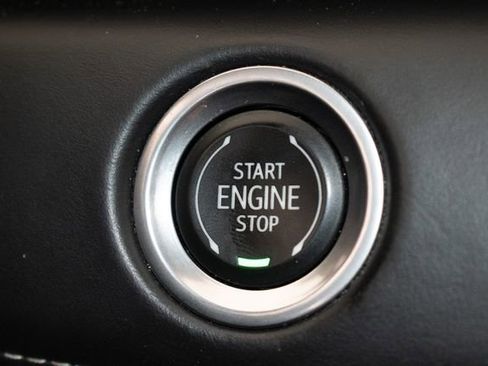 Used 2021 Cadillac Escalade Sport Platinum AWD/4WD image 31