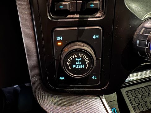 Used 2023 Ford F150 Platinum w/ Equipment Group 701A High image 32