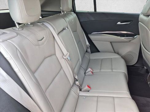Used 2023 Cadillac XT4 Luxury FWD image 20