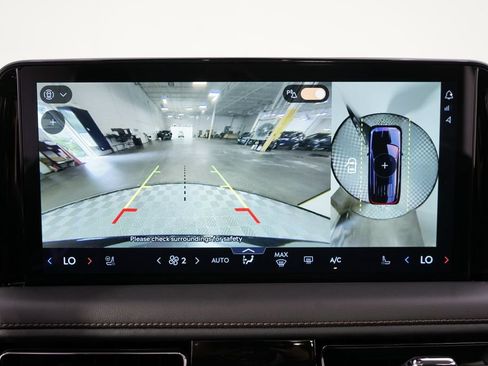 New 2026 Lincoln Aviator AWD image 22