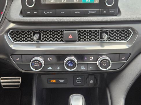 Used 2023 Acura Integra A-Spec image 18