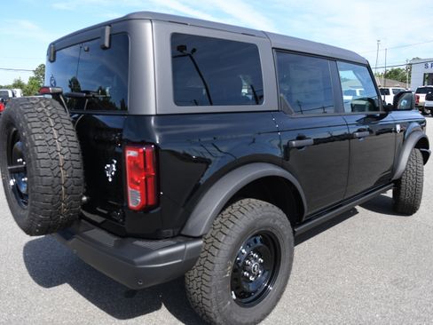 New 2026 Ford Bronco Big Bend w/ Black Diamond Package AWD/4WD image 8