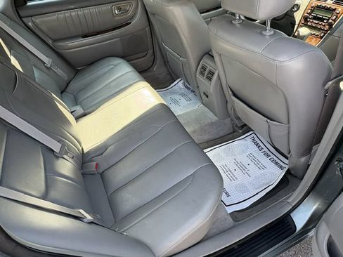 Used 2001 Toyota Avalon XLS FWD image 21