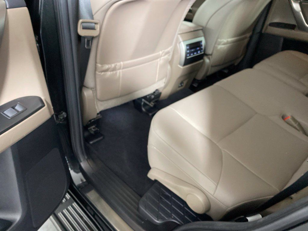 Used 2023 Lexus GX 460 Premium w/ Premium Package AWD/4WD image 27
