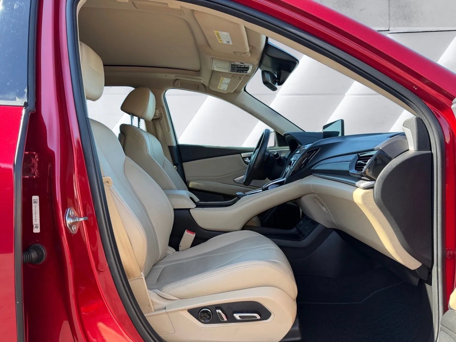 Used 2019 Acura RDX w/ Technology Package FWD image 17