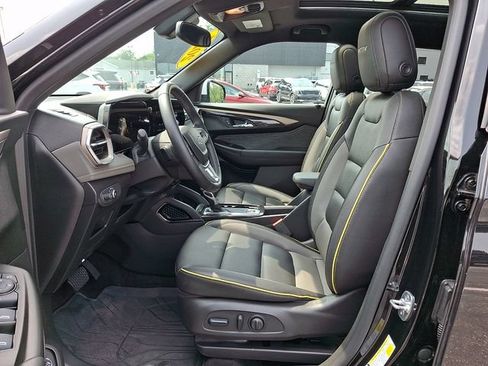 Used 2025 Chevrolet TrailBlazer ACTIV w/ Convenience Package AWD/4WD image 15