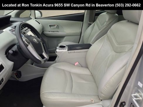 Used 2012 Toyota Prius V Three image 6