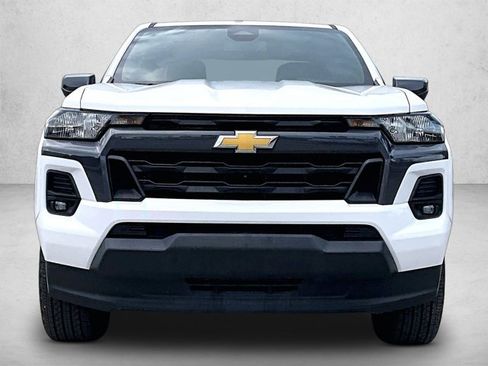 Used 2024 Chevrolet Colorado LT w/ LT Convenience Package II RWD image 3