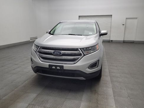 Used 2018 Ford Edge Titanium FWD image 15