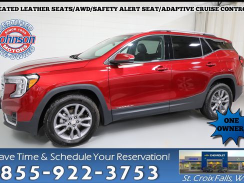 Certified 2024 GMC Terrain SLT w/ Infotainment Package II image 1