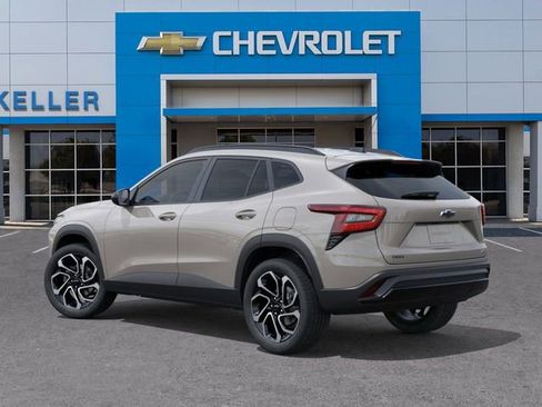 New 2026 Chevrolet Trax RS image 3