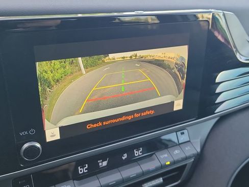 Certified 2025 Toyota Camry LE image 17