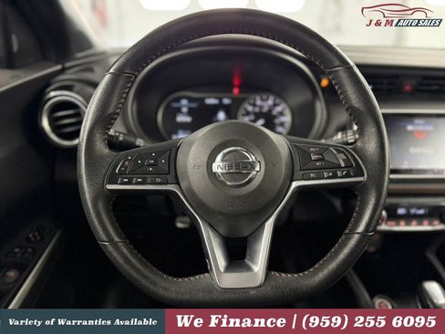 Used 2020 Nissan Kicks SR FWD image 21