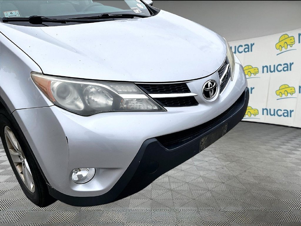 Used 2014 Toyota RAV4 XLE AWD/4WD image 8