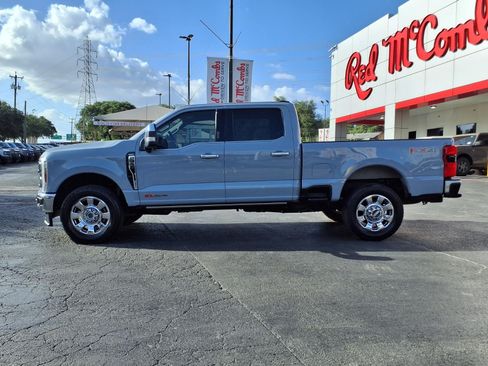 Certified 2024 Ford F350 Lariat w/ Lariat Ultimate Package AWD/4WD image 7
