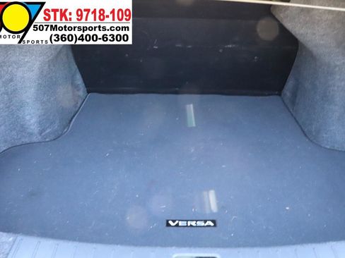 Used 2012 Nissan Versa SV w/ Convenience Pkg FWD image 16