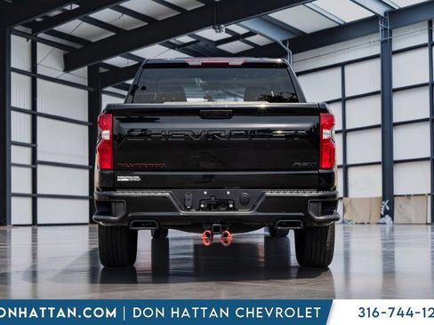 Used 2024 Chevrolet Silverado 1500 RST w/ Redline Edition AWD/4WD image 21