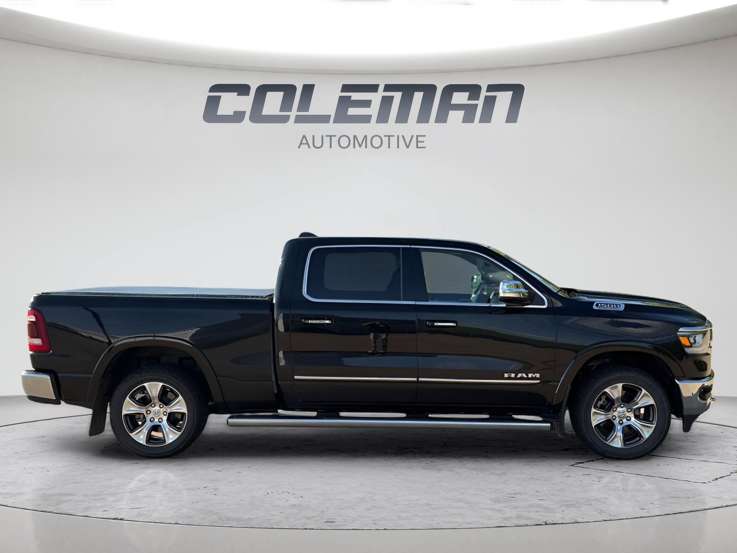 Used 2021 RAM 1500 Laramie AWD/4WD image 23