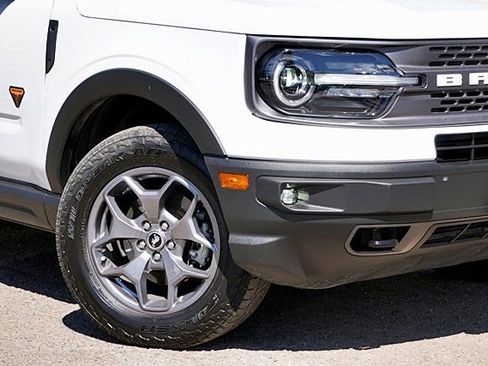 Used 2022 Ford Bronco Sport Badlands w/ Premium Package image 4