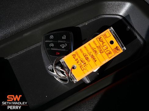 Used 2023 GMC Sierra 1500 SLT image 26