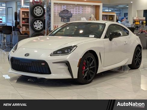 New 2026 Toyota GR86 Premium image 1