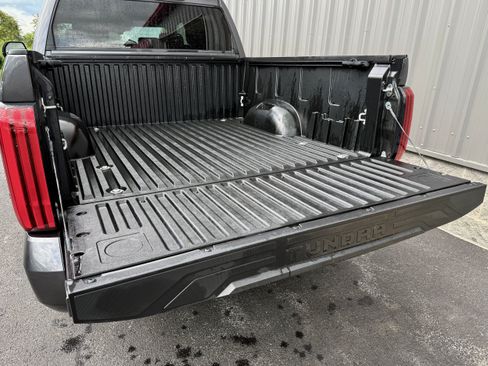 Certified 2025 Toyota Tundra SR5 AWD/4WD image 15