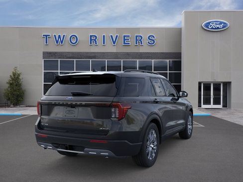 New 2026 Ford Explorer Active w/ Active Comfort Package AWD/4WD image 8