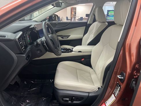 Used 2025 Lexus NX 300h AWD w/ Accessory Package (K3) image 12