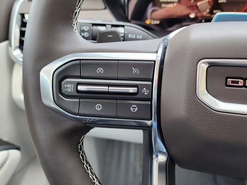 New 2026 GMC Acadia Denali w/ Super Cruise Package image 21