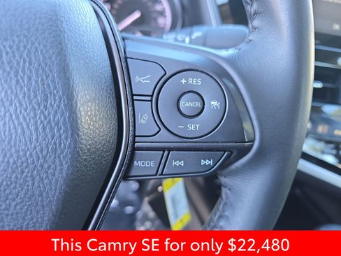 Used 2024 Toyota Camry SE image 22