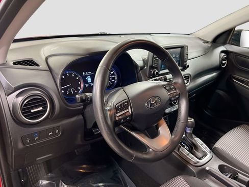 Used 2020 Hyundai Kona SEL image 9