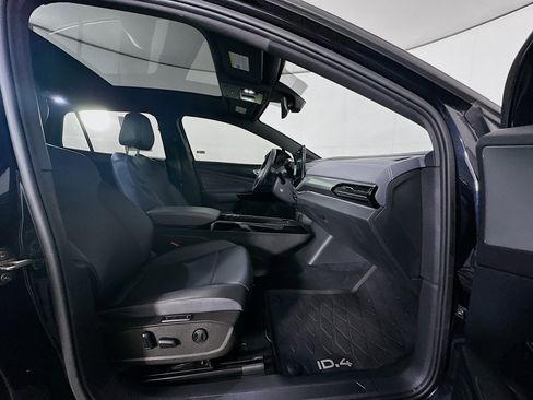 Used 2023 Volkswagen ID.4 Pro S AWD/4WD image 32