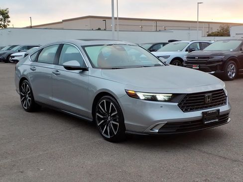 Certified 2024 Honda Accord Touring image 3